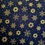 - Metals - goldene Schneeflocken auf Schwarz -  QT Fabrics   